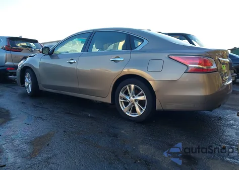 2015 Nissan Altima 2.5 Sl z USA, uszkodzony, nr VIN 1N4AL3AP7FC221469